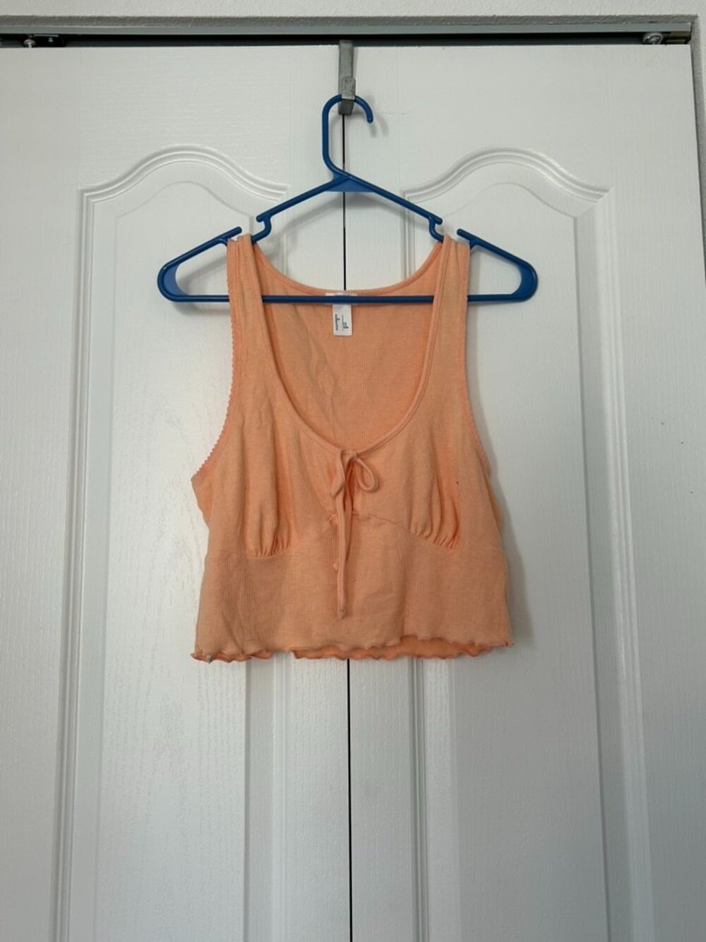 Forever 21 | Peach Ribbed Tie Front Cropped Tank | Size Large
